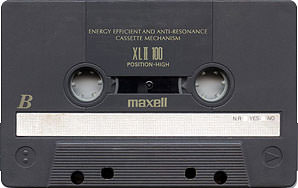 maxell-xlii-100.jpg