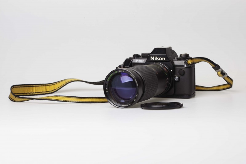 4. Nikon F301 1 (1).jpg