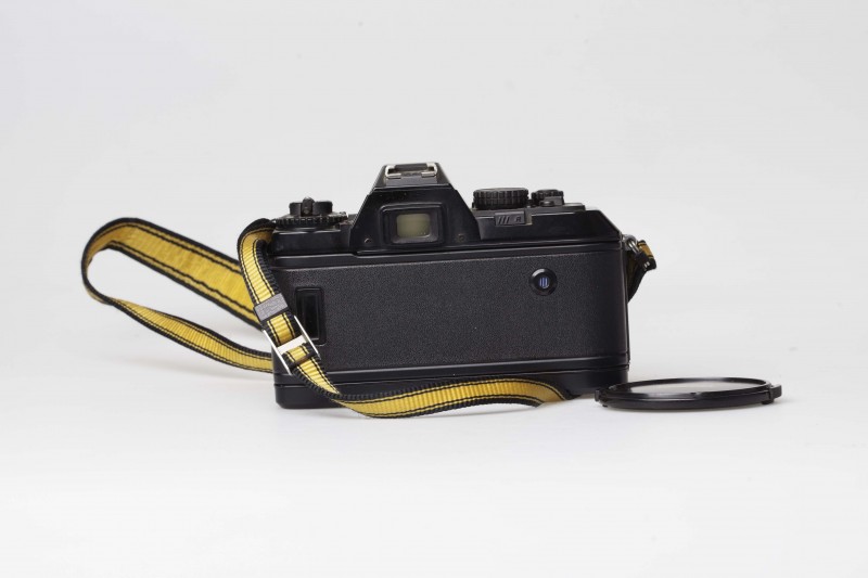 4. Nikon F301 1 (2).jpg