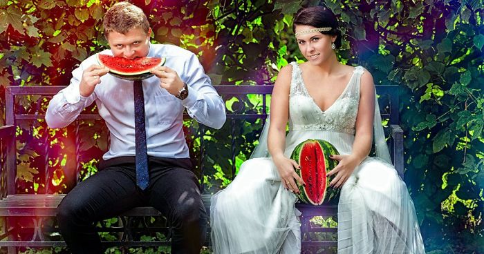 funny-weird-russian-wedding-photos-fb16__700-png.jpg